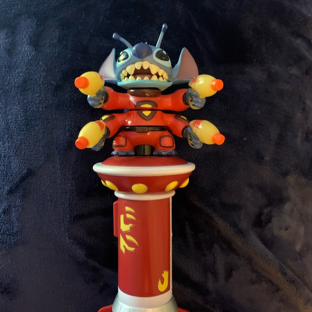Stitch spinning toy